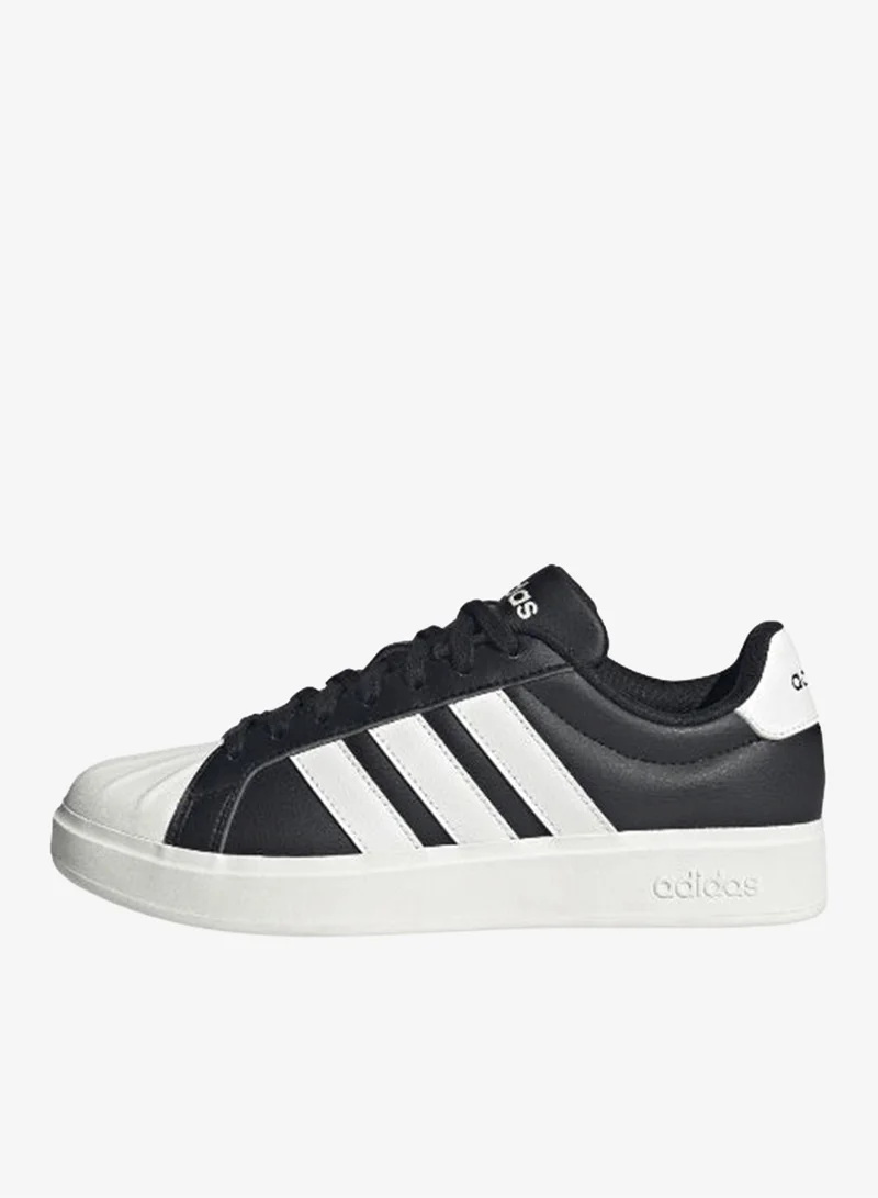 اديداس أحذية رياضية نسائية ستريت توك سوداء